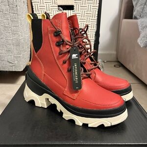 Sorel Women’s Brex Lace Waterproof Boot